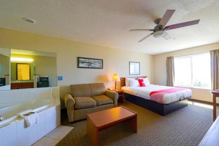 Siletz Bay Beachfront By Oyo - 192