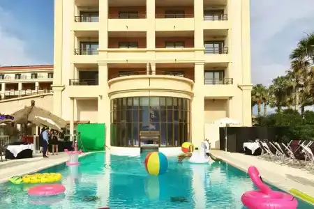 Golden Tulip Villa Massalia - 16