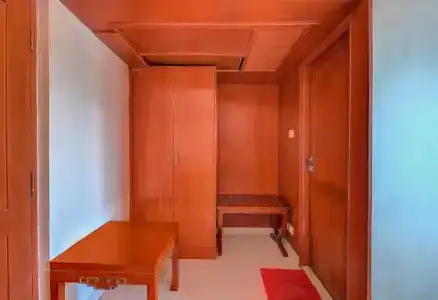 Metro Grand - 34
