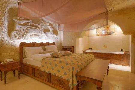 Fairyland Cave - 233