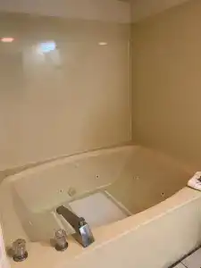 Budgetel Inn and Suites - Fort Gordon - 35