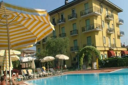 Bella Peschiera - 14