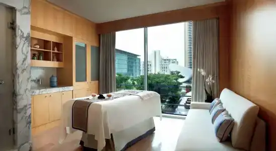 The Ritz-Carlton Executive Residences - 41