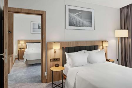 Hilton Garden Inn Vilnius City Centre - 8