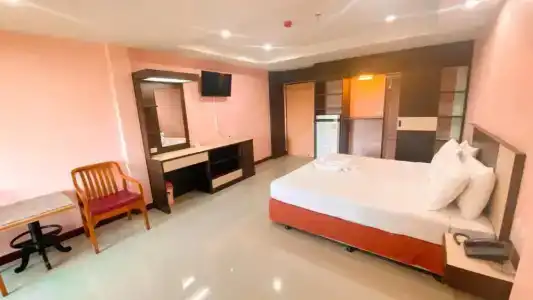 Aa Pattaya Ville - 32