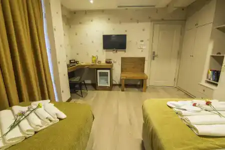 Kuzen Otel - 2