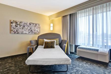 Courtyard by Marriott at Old Town - 50