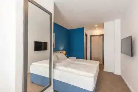 Premium Crown Suites - 15
