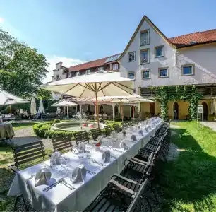 Bayerischer Hof - 9