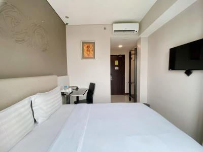 Verse Lite Gajah Mada - 53