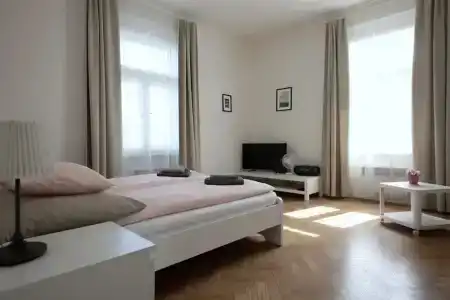 Angel City Aparthotel - 105