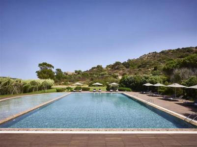 Baia Di Chia Resort Sardinia, Curio Collection By Hilton - 29