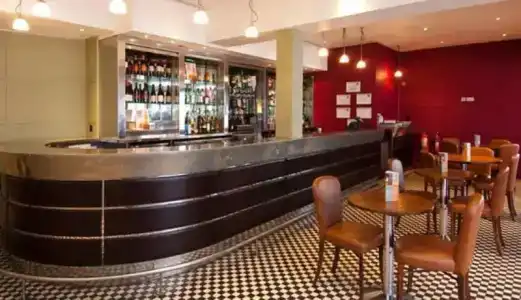 Premier Inn Hampstead - 51