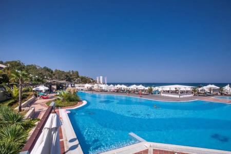 Oasis Resort & Spa - 13