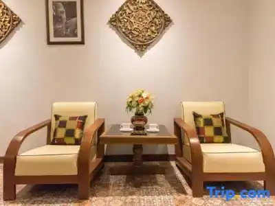 Pingdoi Hualin Boutique - 66