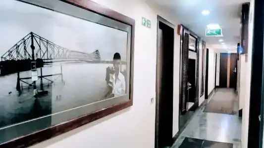 Metropole - 11