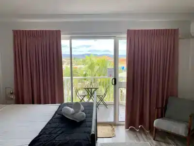 Outrigger Burleigh - 153