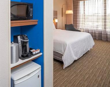 Holiday Inn Express - West, An Ihg - 41