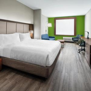 Holiday Inn Express & Suites - Odessa i-20, An Ihg - 10