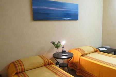 Mare Nostrum Petit Hôtel - 74