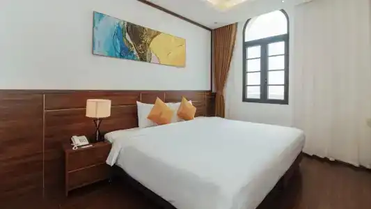 Jade Ha Long - 33