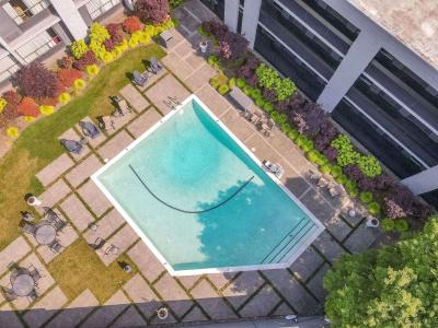 116, A Coast Hotel - 11