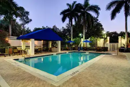 SpringHill Suites - 9