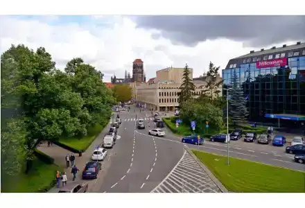 3 City - 15