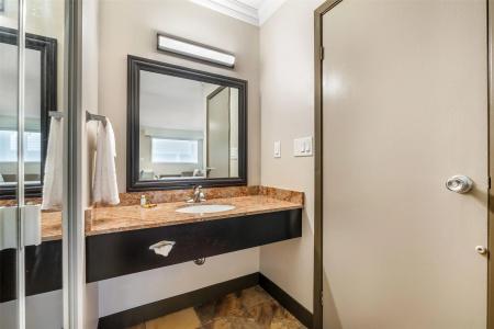Best Western Plus - 35