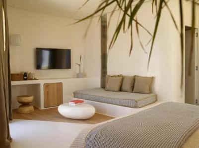 White Pebble Suites - 51