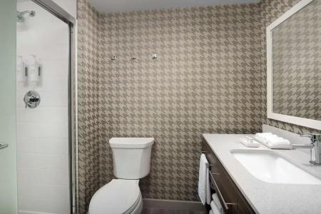 Home2 Suites By Hilton Miami Airport South Blue Lagoon - 8