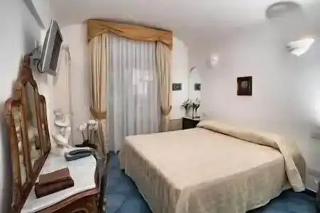 Bussola - 3