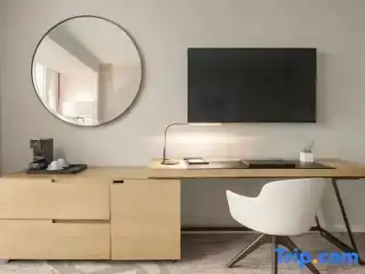 JW Marriott Parq - 81