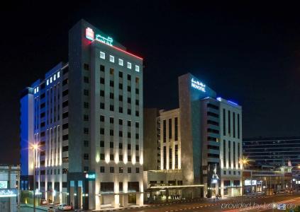 Novotel Deira City Centre - 1