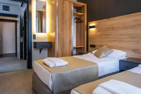 Nas Suite - 1