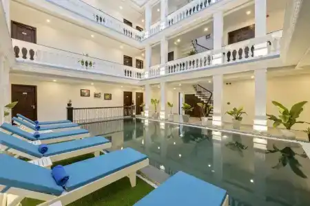 Royal Manison & Spa - 3