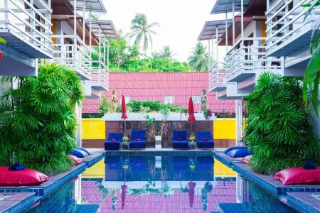 The Florist Resort - 11