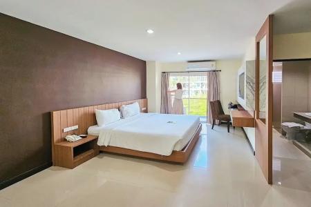 Phavina Rayong Sha Extra Plus - 62