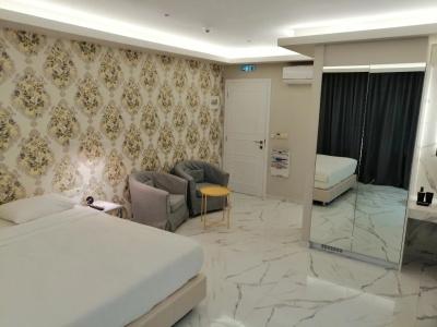 24K Athena Suites - 52