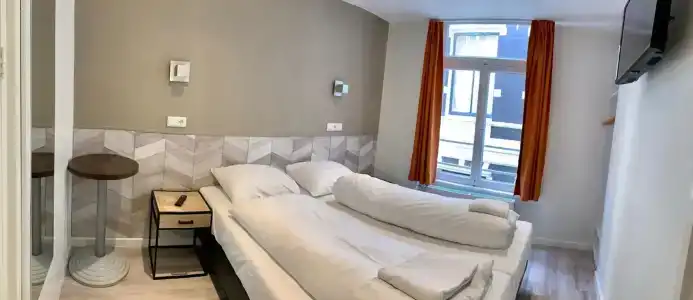 Damrak Inn - 49