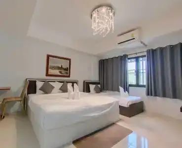 Bann Tawan Hostel & Spa - 42