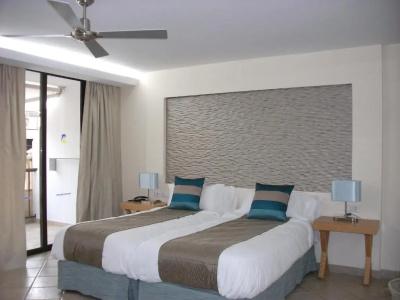 Pearly Grey Ocean Club & Suites - 71