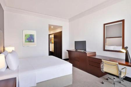 DoubleTree by Hilton - Al Sadd - 34