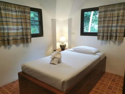 Top Resort - 50