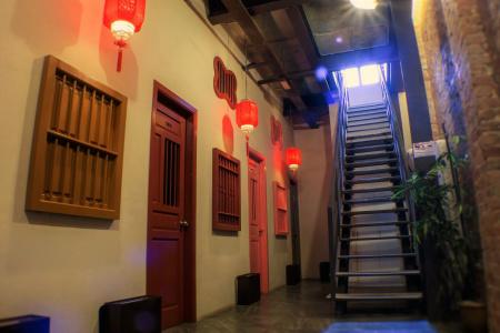 Travel Hub Highstreet - 10