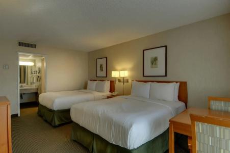 Vagabond Inn - 25