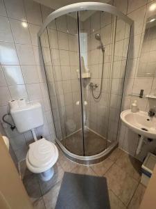 Omega Guesthouse Budapest - 47