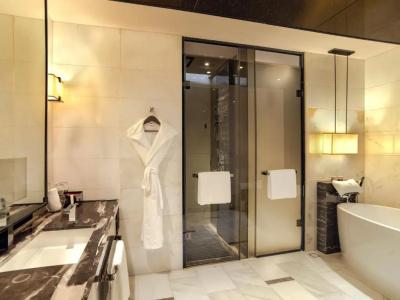 Sofitel Guangzhou Sunrich - 30