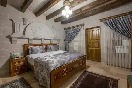 Underground Cave Suites - 117