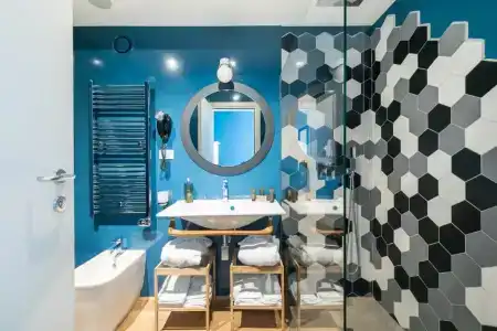 Rarity Suites - 39